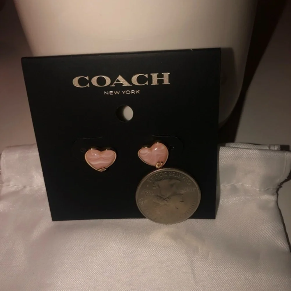 Coach Rose Gold Heart Stud Earrings Logo Designer Jewelry NWT - Picture 5 of 7